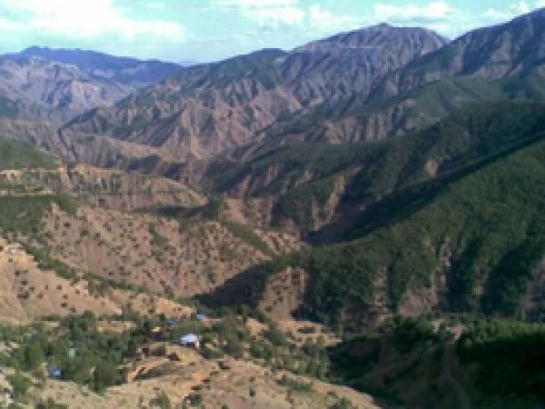 Devlet PKK'nin Lice kamplarına ulaşamıyor