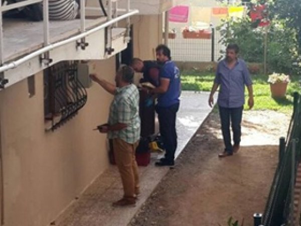 Kocaeli'de bir evde 3 kişi ölü bulundu