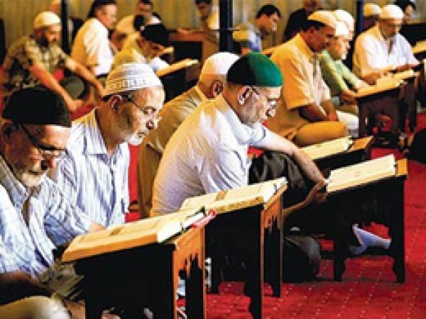 'Halkın yüzde 59’u Kur’an’ı okumayı bilmiyor'
