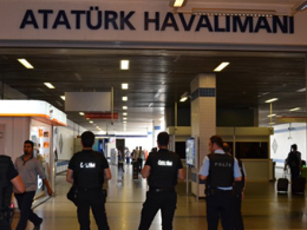 Canlı bombalardan biri Avusturya'da yaşamış