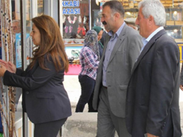 Mazıdağı Belediye eş başkanları görevden alındı