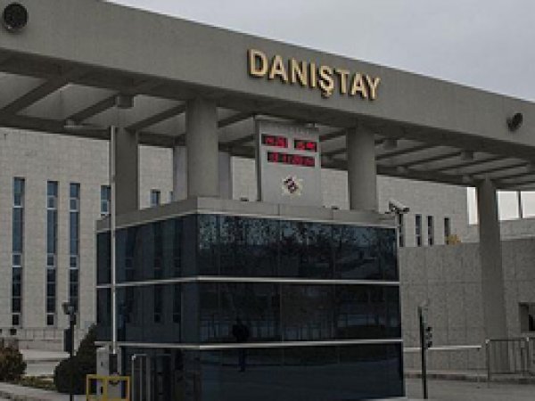 Danıştay'da FETÖ temizliği