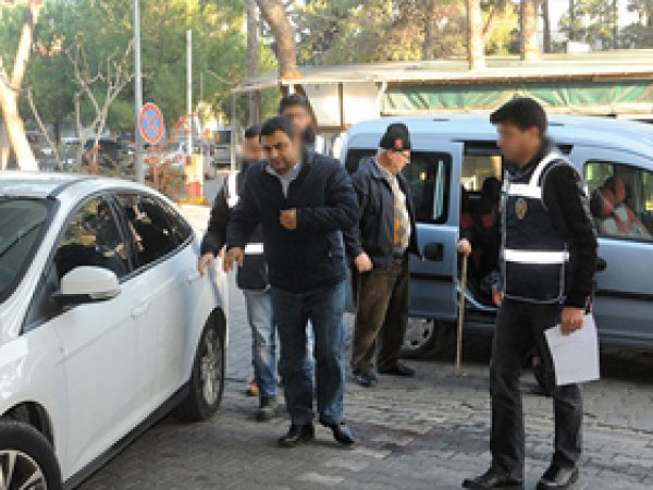 Sedat Laçiner ve kardeşi gözaltına alındı