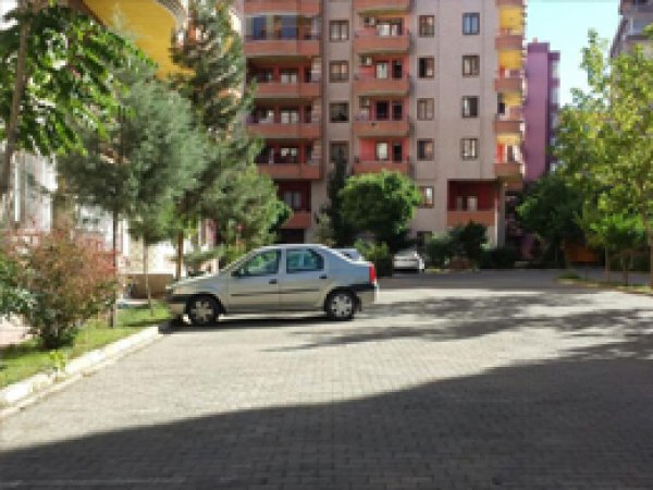 Diyarbakır'da paralel yapı baskını