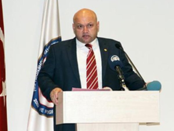 'FETÖ Devlet büyüklerinin iletişimini kapattı'