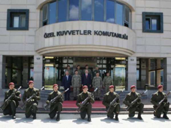 Özel Kuvvetler Komutanlığından 90 kişi tutuklandı
