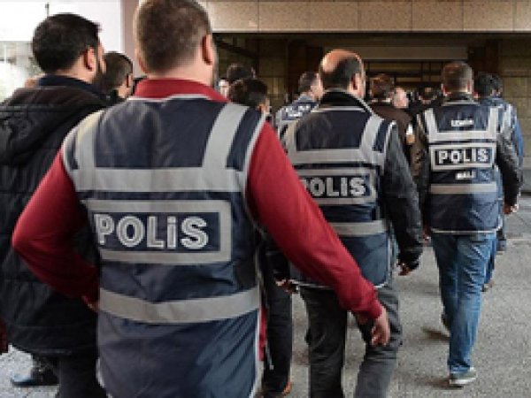 Elazığ’da tutuklanan polis sayısı 100’e yükseldi