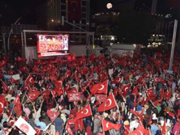 Kızılay Meydanı’nın ismi değişti
