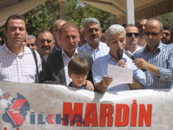 Mardinliler PKK’ye lanet okudu