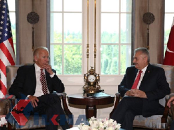 Başbakan Yıldırım ile Biden bir araya geldi