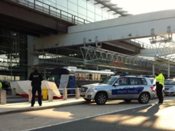Frankfurt havalimanı güvenlik nedeni ile boşaltıldı