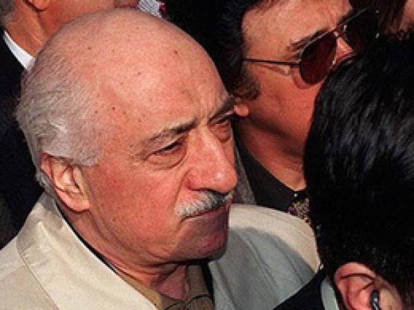 FETÖ'den Hz. Cebrail ve Peygamberimize hakaret