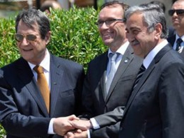'Kıbrıs'ta bazı zor konular çözüldü'