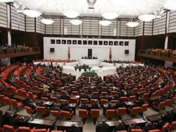 Oylamadaki boş ve geçersizler dikkat çekti