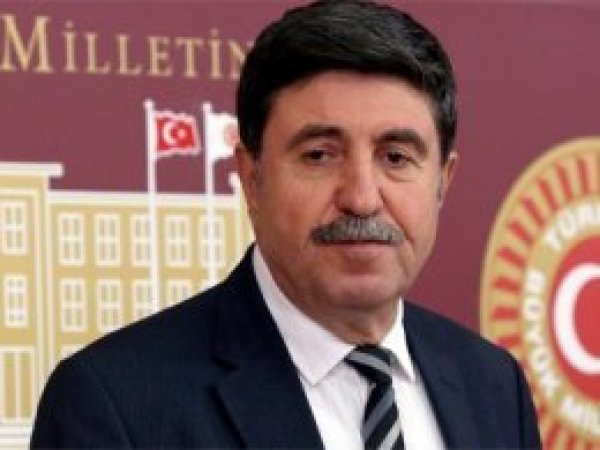 Altan Tan gözaltına alındı