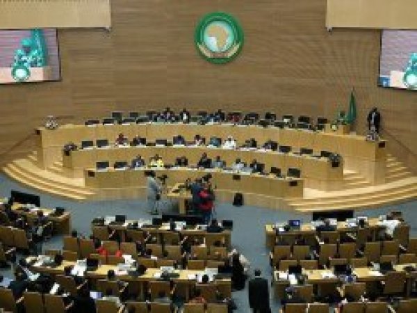 33 yıl aradan sonra Afrika Birliği'ne dönüyor