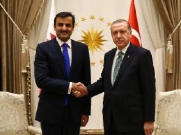 Erdoğan Katar Emiri ile telefonda görüştü