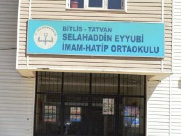 Selahaddin Eyyubi okulunun ismi değişecek