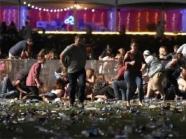 Las Vegas'ta silahlı saldırı: 50'den fazla ölü