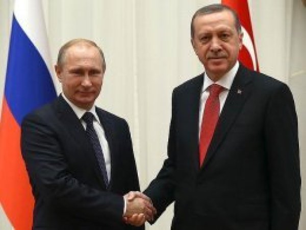 Erdoğan, Putin'le telefonda görüştü