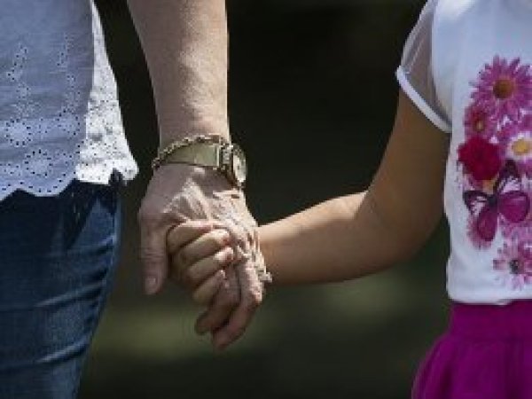 Koruyucu aile başvuru sayısı bini geçti