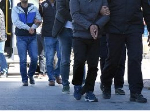 17 ilde FETÖ'den 45 kişi gözaltına alındı