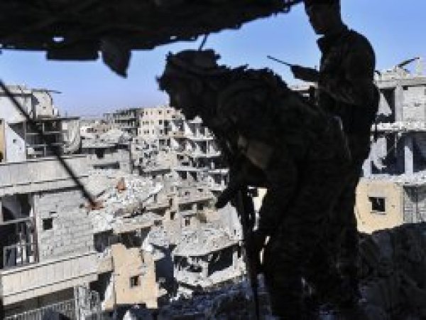 Rakka'da 600 PYD militanı ve 1 ABD askeri öldü