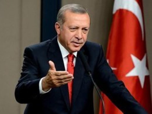 Erdoğan: Akıllı olanlar Türkiye'yi terk etti gitti