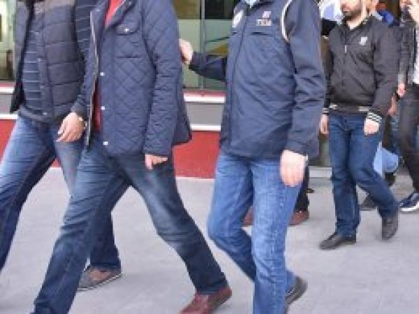 FETÖ'nün askeri mahrem yapılanmasına operasyon