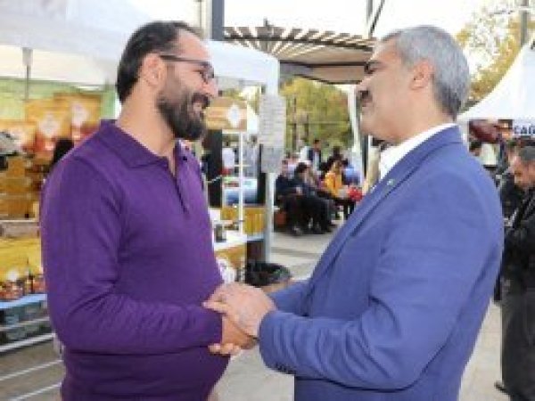 HÜDA PAR Antep heyetinden fuar ziyareti