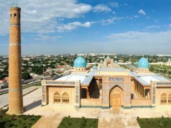 Özbekistan'da hoparlörle ezan yasağı kalktı