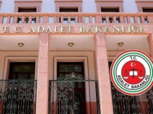 Adalet Bakanlığında görev değişiklikleri