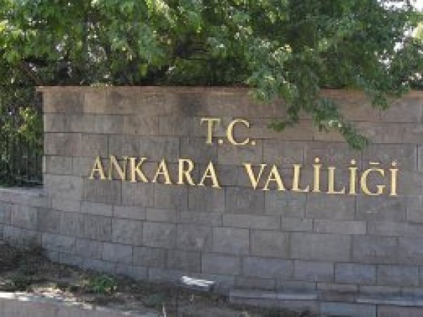 Ankara Valiliği tüm LGBTİ etkinliklerini yasakladı