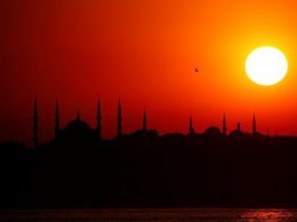 İstanbul'da 3 meydanın adı değiştirildi