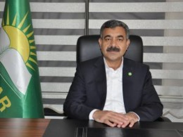 HÜDA PAR'dan Öğretmenler Günü mesajı