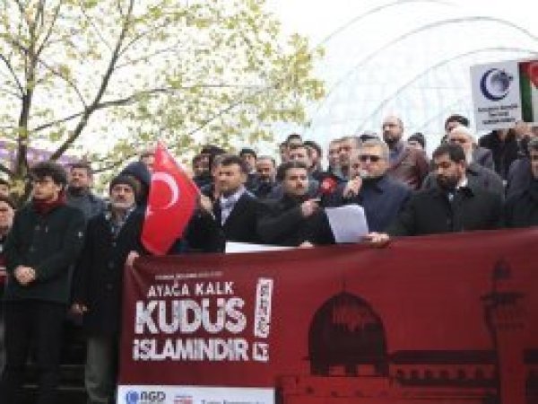 Türkiye Kudüs için ayakta