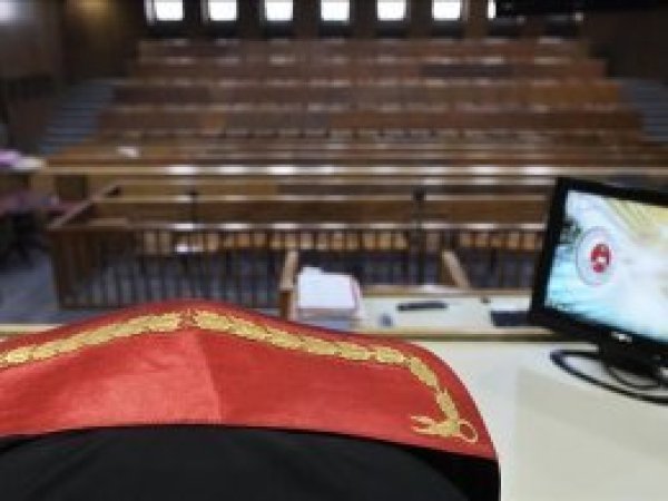 Zaman gazetesi davasında ara karar 