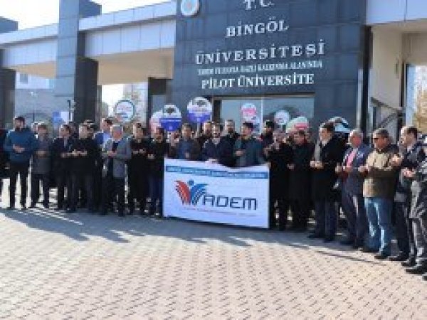 Bingöl Üniversitesinde ABD kınandı