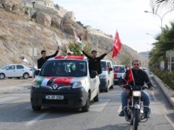 Kudüs için araç konvoyu oluşturuldu