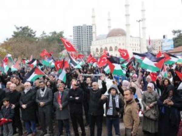 Mardin’deki ‘Kudüs Nöbetine’ konser desteği
