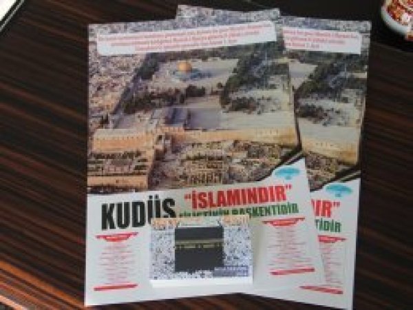 Van’da Kudüs yararına takvim bastırıldı