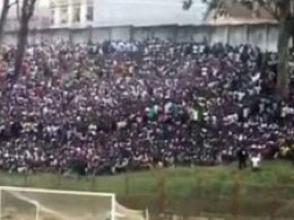 Angola'da stadyumda izdiham: 17 ölü