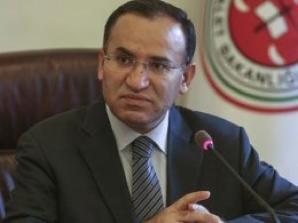 Bozdağ'dan Almanya'ya 'imam' tepkisi
