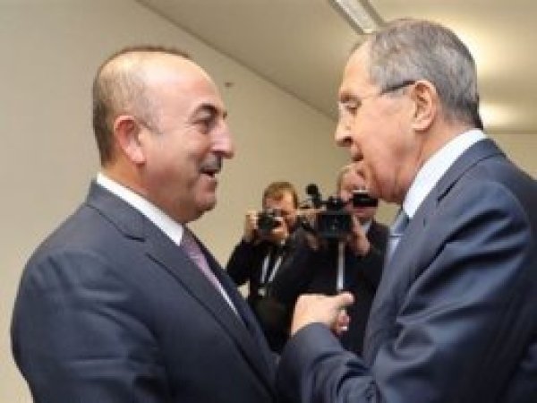 Lavrov ile Çavuşoğlu Almanya'da görüştü