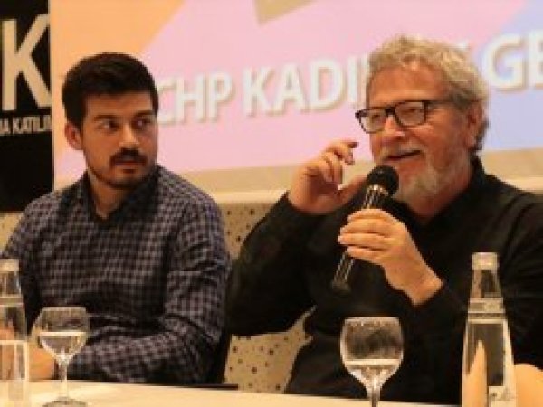 'Hayır oyunun ne önerdiğini anlamış değilim'