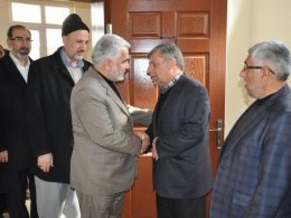 Yapıcıoğlu Gümüş ailesine taziye ziyaretinde