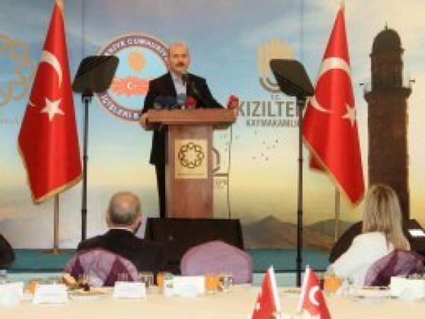 'İslam üzerine büyük oyun oynanmaktadır'