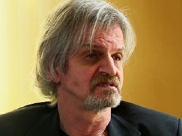 "Wilders İsrail dönüşü  İslam'a cephe aldı"