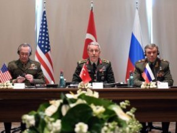 Türkiye, Rus ve ABD Genelkurmay Başkanları Antalya'da