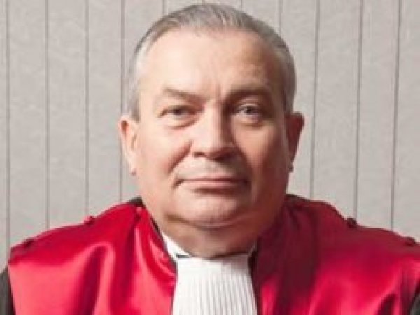 BM hakimi Akay, FETÖ'den hakim karşısına çıktı